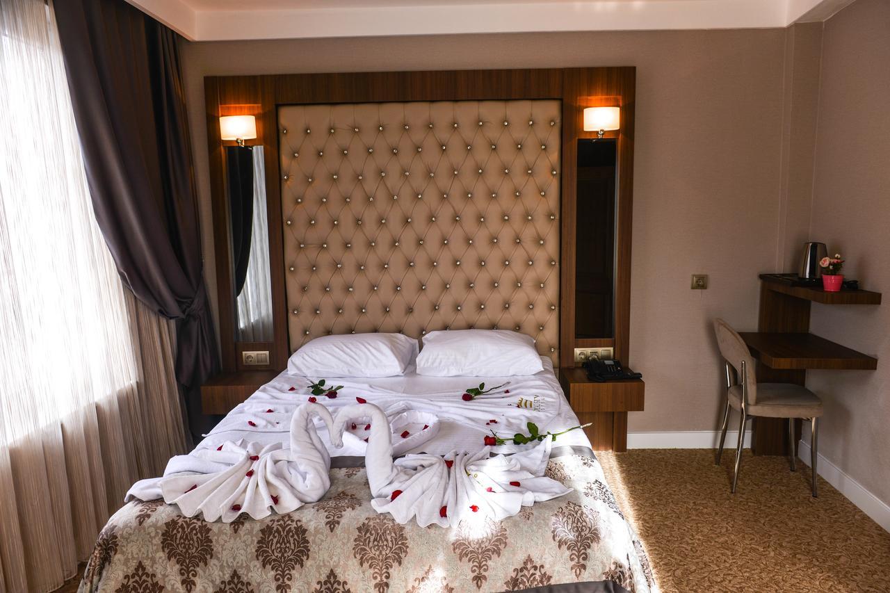 Royal Sivas Hotel Esterno foto