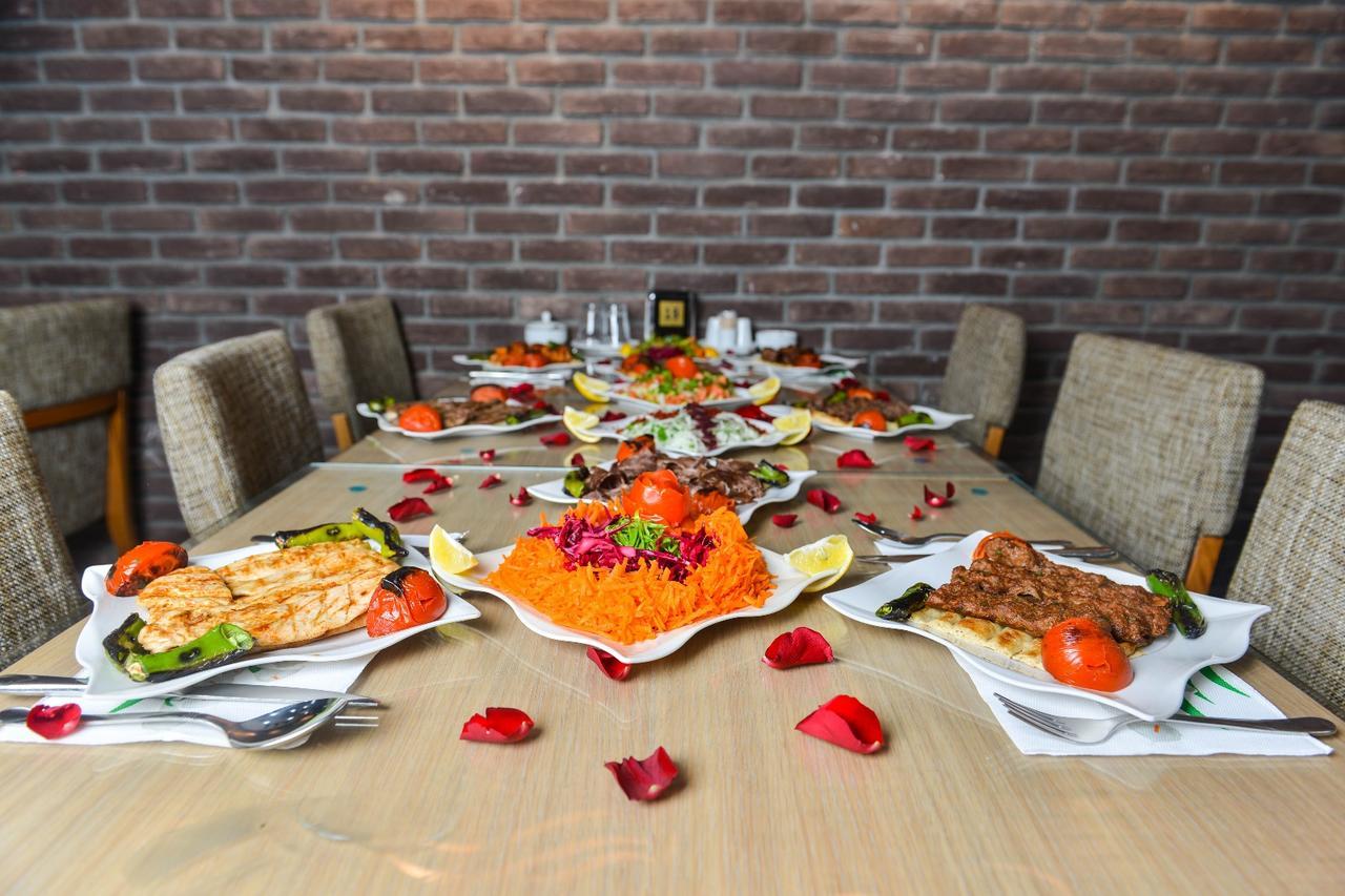 Royal Sivas Hotel Esterno foto